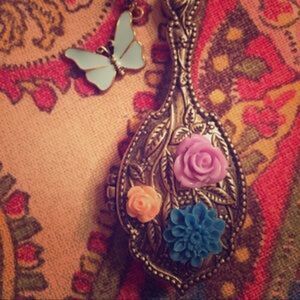 Vera Wang for Kohls Locket Necklace